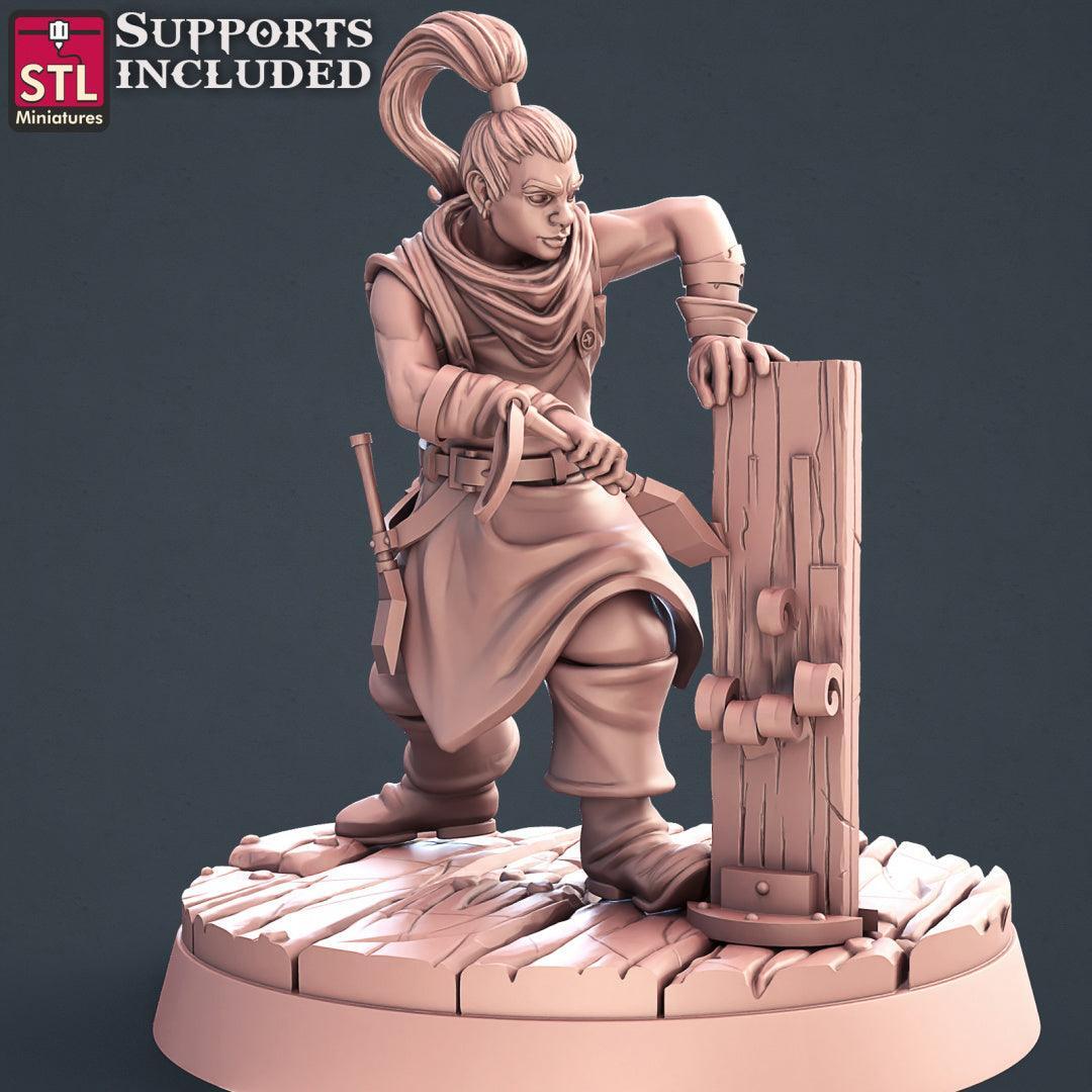 Carpenter 28mm miniature