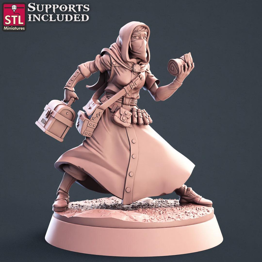 Battlefield surgeon figure miniature